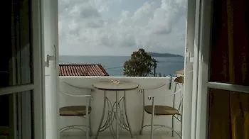 Azalea View